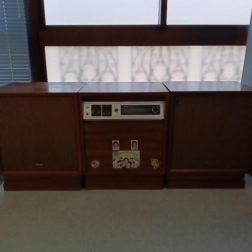 【レトロ家電】レコードプレーヤー レコード付き!!