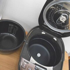 5.5合炊き 圧力IH炊飯器 日立 RZ-A10KSM 2019年製 HITACHI 炊飯ジャー 札幌 西野店