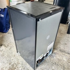 札幌市内配送可 美品 23年製 comfee' コンフィー 90L 2ドア冷蔵庫 RCT90BL(E) 右開き 札幌市内配送可 美品 23年製 comfee' コンフィー 90L 2ドア