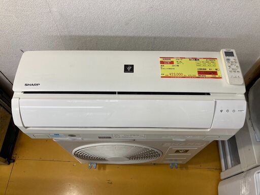 K05500　中古エアコン シャープ 2017年製 主に6畳用 冷房能力 2.2KW / 暖房能力 2.5KW