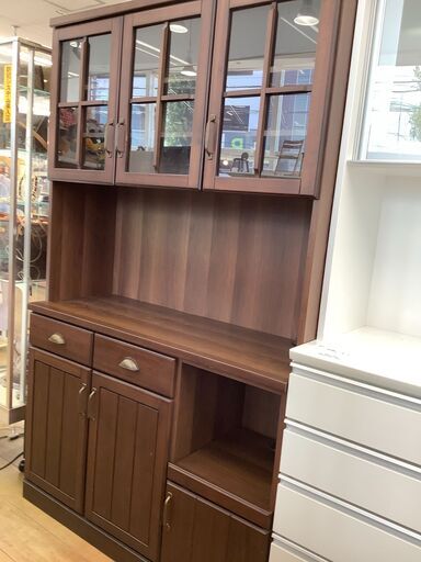 【トレファク花小金井店】3枚扉レンジボード/ニトリ/ブラウン/中古家具/ 格安/武蔵野市 小平市 小金井市 国分寺市 杉並区 買取 販売【トレファク花小金井店】レンジボード/ニトリ/3枚扉/ブラウン/中古家具/ 格安/武蔵野市 小平市 小金井市 国分寺市 杉並区 買取 販売