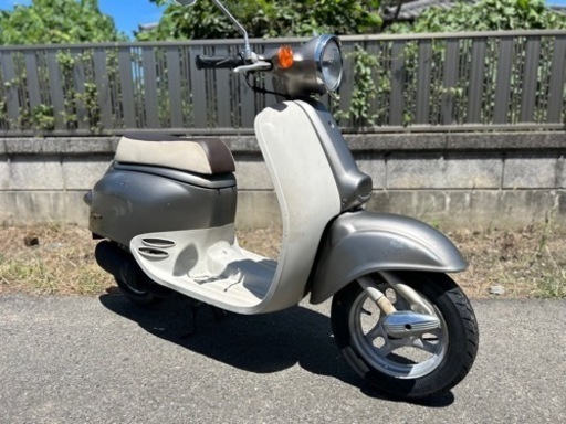 ⭐️ジョルノ快速2スト⭐️タイヤ・バッテリー・プラグ・など新品交換済み⭐️色々整備で快調⭐️50cc原付スクーター⭐️