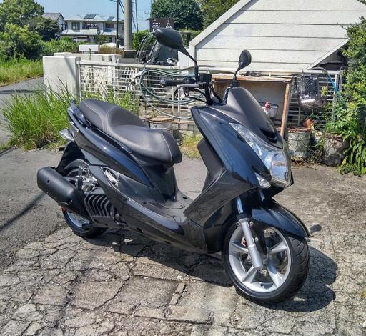 商談中です。ヤマハ S-MAX (マジェスティS155）走行約16200km