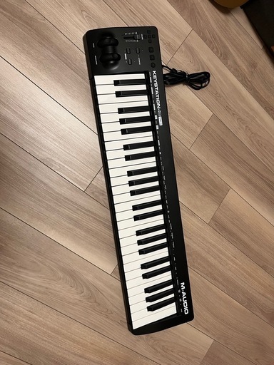 MIDIキーボード M-Audio