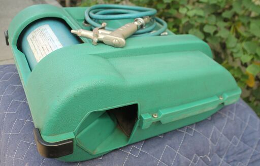 日立工機 釘打機用ハンディコンプレッサー EC6SA1 良品