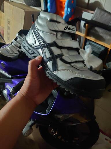 asicsウィンジョブ hi限定カラー