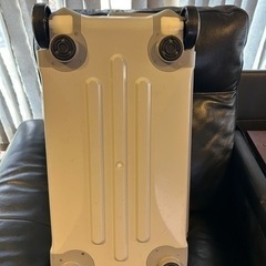 クーラーボックス　シマノ　スペーザ　キャスター
