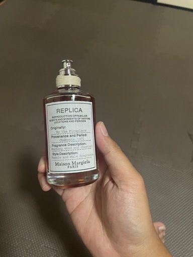 オードトワル　バイザ　ファイヤープレイス　100ML