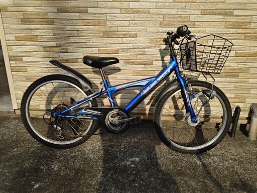 中古自転車 6段変速 22インチ LEDオートライト 軽整備済み 防犯登録対応 町田市 相模原市 MM347