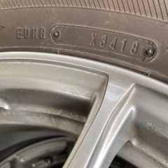 No.209中古スタッドレスタイヤ215/65R16 980