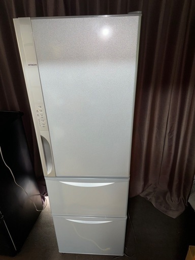 No.7 HITACHI 315L 3ドア　冷蔵庫　2015年製　近隣配送無料
