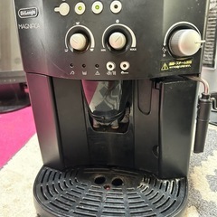 デロンギ　ドリンクバー　コーヒーメーカー