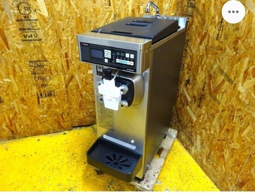 (1326)日世 ニッセイ ソフトクリームフリーザー 自動殺菌ソフトサーバー CI-9624AE 2021年製 三相200V 業務用 中古 お引き取りも歓迎 大阪
