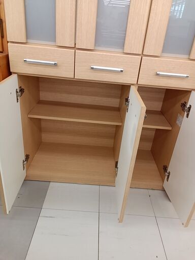 ☆ジモティ割引あり☆【リユースのサカイ野々市店】食器棚 茶色 (幅)89