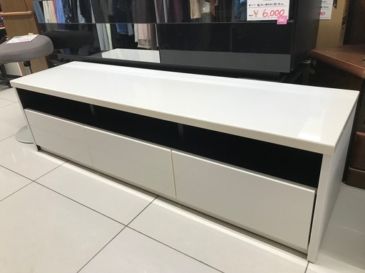 テレビボード