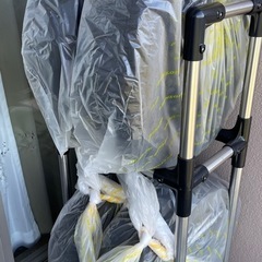 軽自動車用　2023年製造　国産スタッドレスタイヤセット　タイヤラック付き