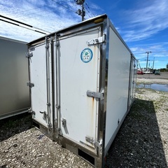 Y10. 【格安】 1トン冷蔵冷凍コンテナ 幅165cm長さ290cm高さ