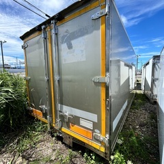 R11. 横観音扉付 4トン冷蔵冷凍コンテナ 幅245cm長さ600cm高さ