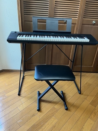 ヤマハ  YAMAHA 電子ピアノ　椅子スタンド付属　NP-12B