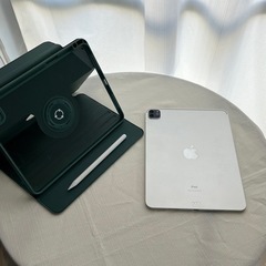 最終値下げ！！ iPadPro 11インチ 128GB 第3世代 WiFiモデル カバーと 