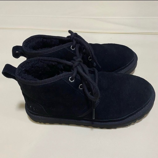 UGGショートブーツ　黒　23センチ
