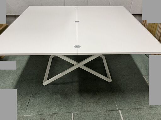 BoConcept ボーコンセプト Rubi ルビ アジャスタブルテーブル 昇降式 伸長式 ホワイト 北欧 幅120cm×奥行70cm、140cm×高さ38cm～74cm