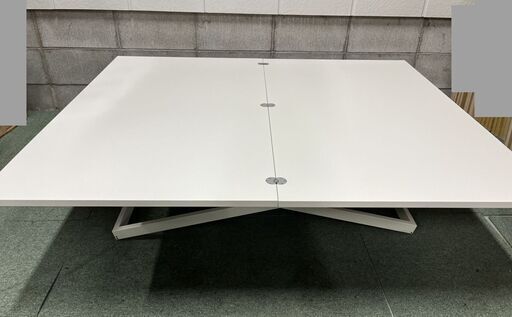 BoConcept』ボーコンセプト RUBI 伸長式テーブル テーブル BoConcept