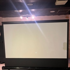 プロジェクター　【デカイ】