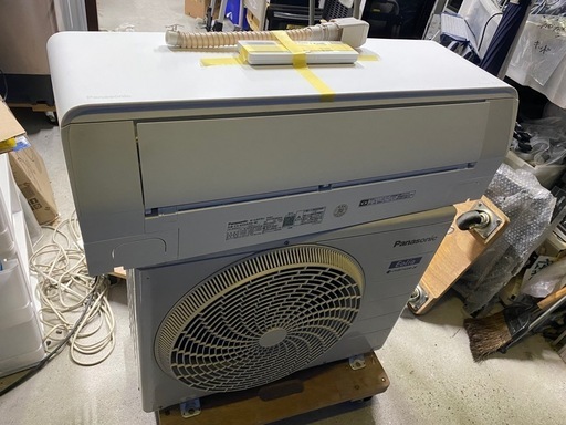 超お薦め品‼️分解洗浄済み‼️美品‼️高グレード‼️自動おそうじ搭載‼️パナソニックルームエアコン8-10畳用2.5kW 2023年