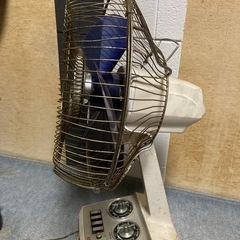 日立D-626回転台付きレトロ扇風機