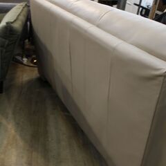 【川崎市宮前区リサイクルオフ】　PIQUATTRO　レザー2P　ソファ　イタリアメイド
