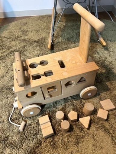 木製パズルバス