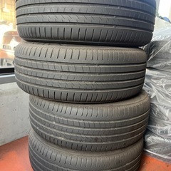 LEXSUS タイヤ
4本セット(235/60R18)