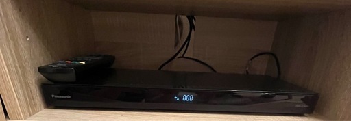 ブルーレイレコーダー　本体　Panasonic DMR-2CW200 BLACK