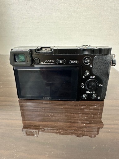 【美品】ミラーレス　カメラ　α6000