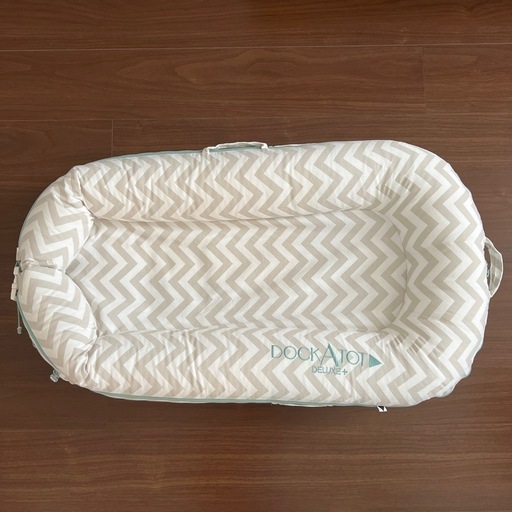 【美品】ドッカトットDockATot deluxe+ ジンジャーシボリ 美品】ドッカトットDockATot 抱い deluxe+ ジンジャーシボリ