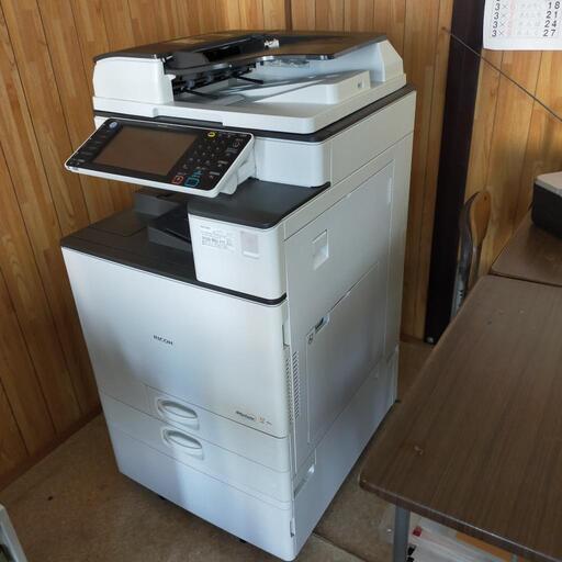 フルカラーコピー機　RICOH MPC1803