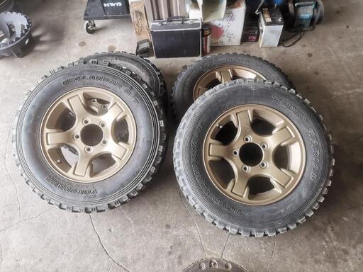 【値下げ】ジムニー タイヤホイールセット 195R16C