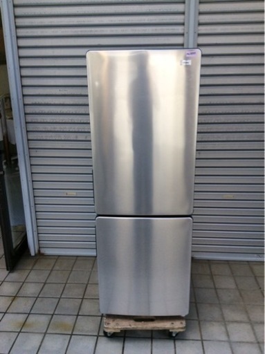 【値下げしました】Haier（ハイアール） 2ドア冷蔵庫 JR-NF173F シルバー、ブラック2023年製　右開き　内容量：173リットル　No2899