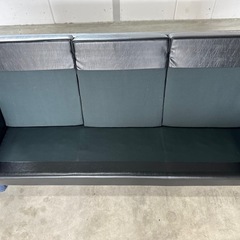 カリモク60  3シーター　3人掛けソファ(大阪府堺市)