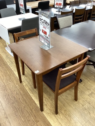 KG-37【新入荷　リサイクル品】ニトリ　ダイニング3点セット　ブラウン