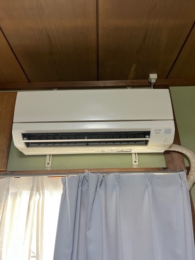 【取引中】エアコン6〜8畳用