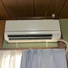 【取引中】エアコン6〜8畳用