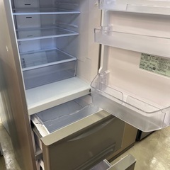 ⭐️HITACHI⭐️日立⭐️ 2015年式 265L冷蔵庫  R-27FV 2761