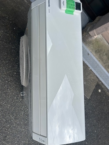 中古エアコンパナソニック8畳用
