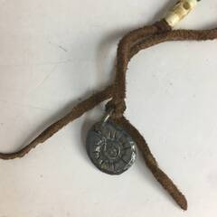 🔷🔶🔷ut27/24 ヴィンテージ イーグル/フェザー/コイン ネックレス ビーズ シルバー925 ペンダント インディアン アクセサリー 羽 鷲 革紐○🔷🔶🔷