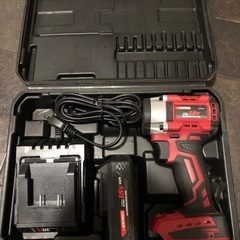 バッテリー式　18V インパクトレンチ
