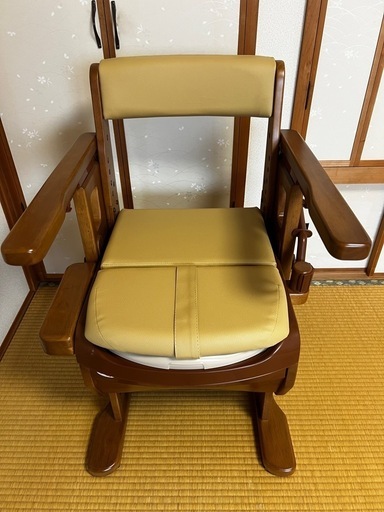 《新品未使用》家具調トイレセレクト　介護用トイレ