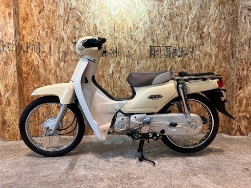 【距離浅の綺麗な小型カブ!!】在庫有◎綺麗なスーパーカブ110が入庫しました!!