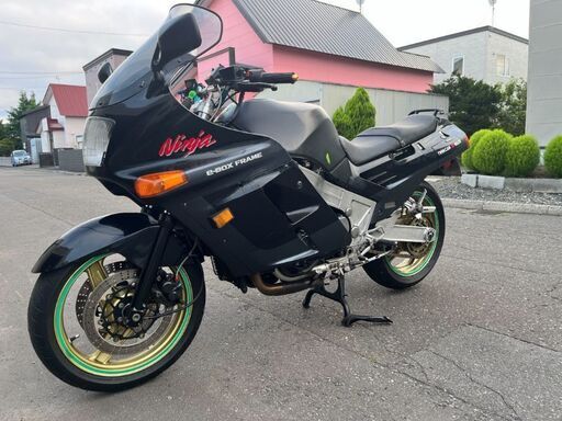 ZX10　逆輸入？